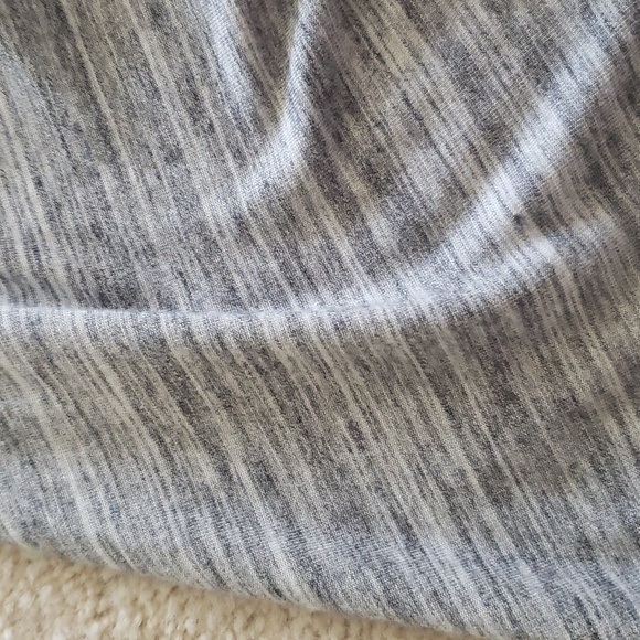 Banana Republic XS Soft Rayon Midi Gray Dress with Asymetrical Side Ruching - Picture 8 of 9